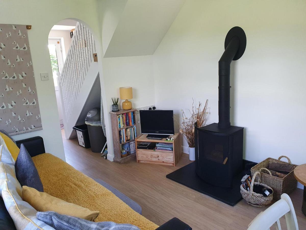 Boots Cottage Б'юд Екстер'єр фото